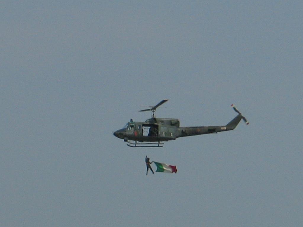 Passaggio del Tricolore.jpg